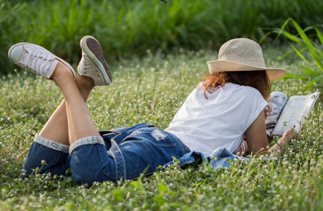 Coin lecture cosy dans votre jardin d’hiver | Madecojardin