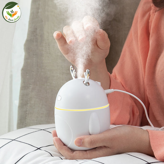 Diffuseur aromatique pour maison en forme de cerf, émettant de la vapeur d'eau apaisante pour créer une ambiance relaxante