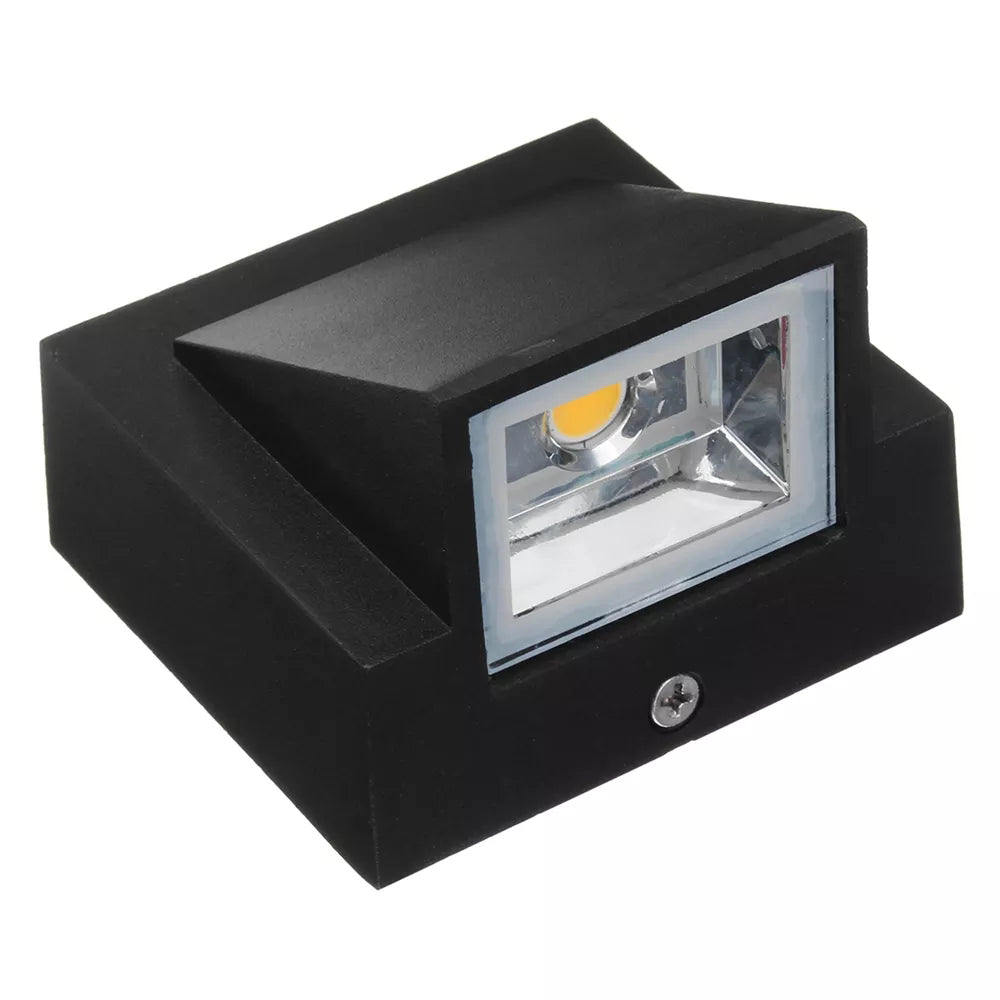 Applique Murale Exterieure Design pour Eclairage Elegant - Premium luminaire from Madeco Jardin - Just $25.19! Shop now at Madeco Jardin
