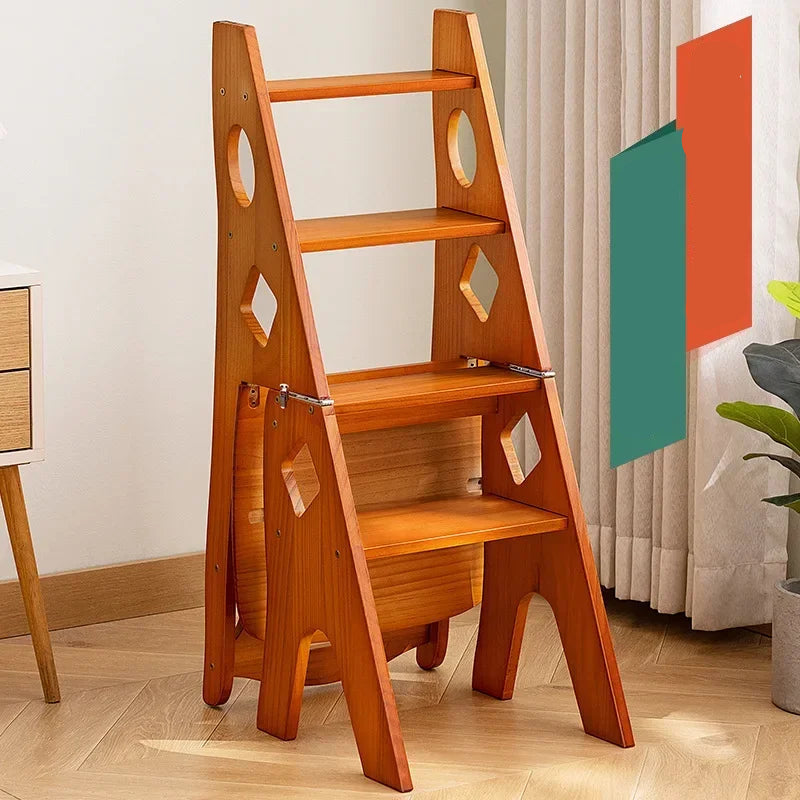 Chaise pliante en bois élégante avec des étagères pratiques, idéale pour le rangement et la décoration intérieure chez Madeco Jardin