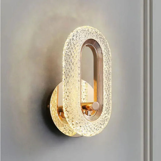 Lampe murale design pour chambre élégante avec un cadre en verre scintillant