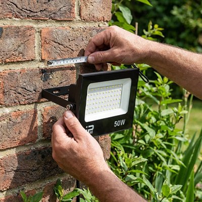 Problèmes d'éclairage jardin : 7 soucis et leurs solutions