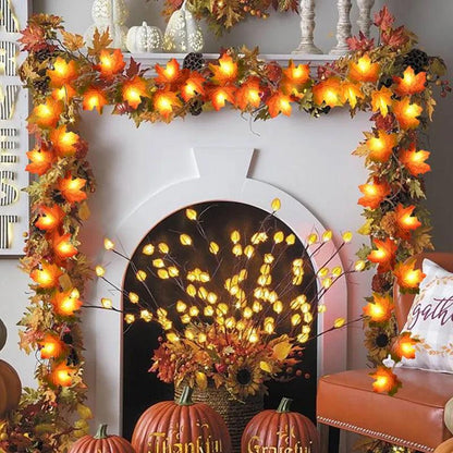 Guirlande LED Halloween décorée de feuilles d'automne brillantes, parfaite pour créer une ambiance festive.