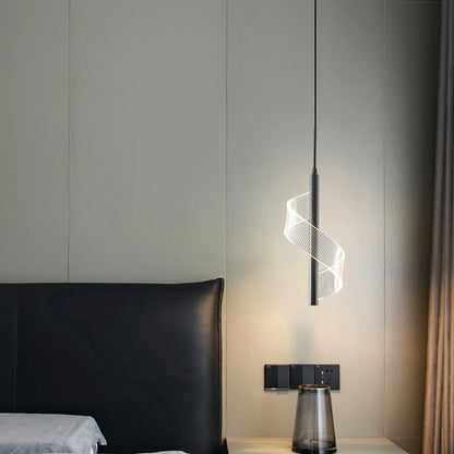 Plafonnier LED nordique au design élégant avec un motif twisté et une lumière douce, parfait pour la chambre