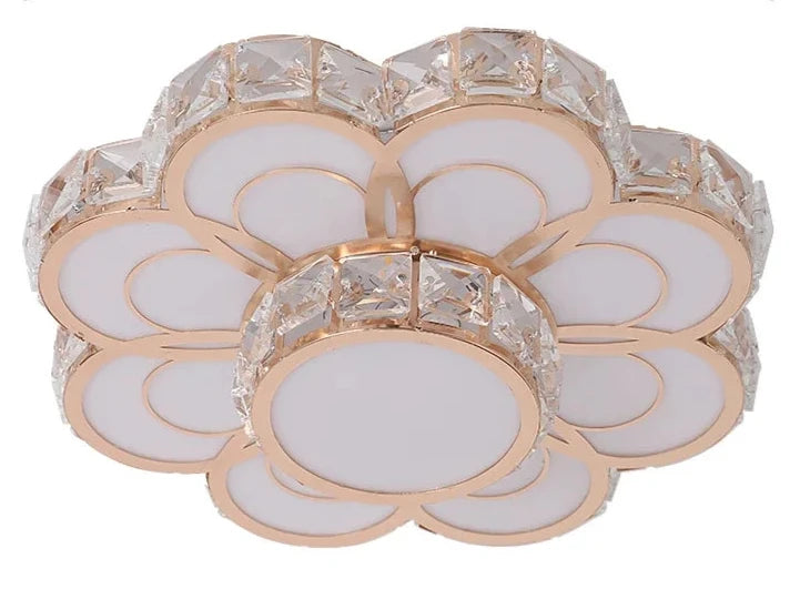 Plafonnier LED cristal design élégant en or avec plusieurs lumières au style moderne, idéal pour la décoration intérieure
