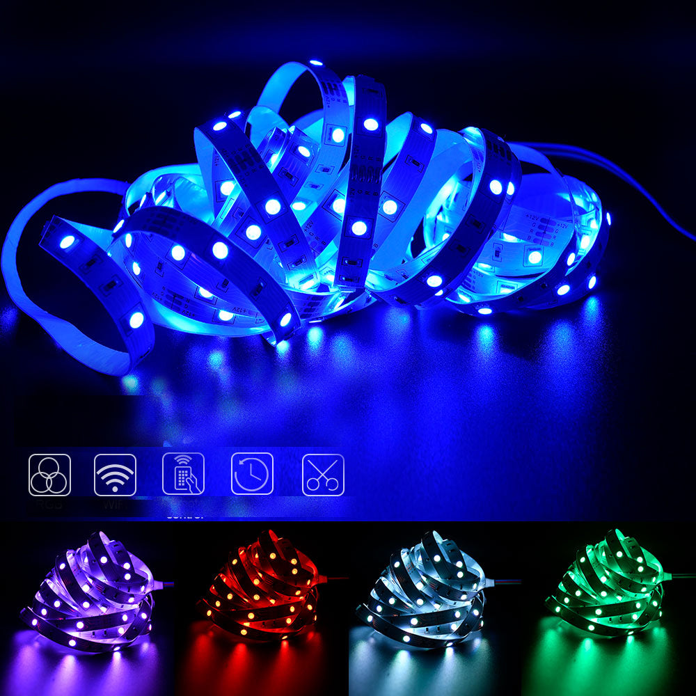 Guirlande LED multicolore enroulée avec des lumières bleues, rouges, vertes et blanches pour une ambiance festive