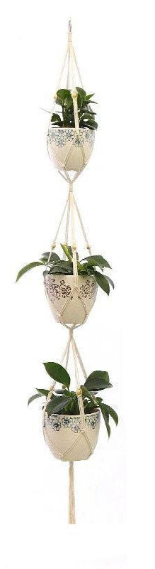 Support pot de fleur suspendu en macramé avec trois pots et des plantes vertes, parfait pour la décoration intérieure