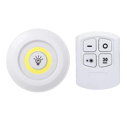 Set de 6 lampes LED dimmables avec télécommande, parfaites comme lampes LED pour cuisine, offrant confort et praticité