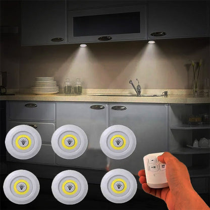 Set de 6 lampes LED pour cuisine dimmables avec télécommande, idéales pour un éclairage personnalisé