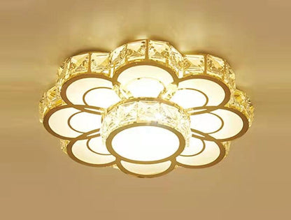 Plafonnier LED créatif en forme de fleur avec éclairage chaleureux, parfait pour une décoration intérieure moderne.