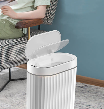 Poubelle Design Moderne avec Ouverture Tactile Pratique