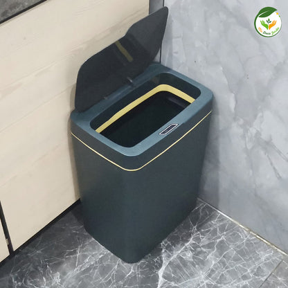 Poubelle Intelligente pour Maison avec Capteur Automatique - Premium poubelle from Madeco Jardin - Just $24.87! Shop now at Madeco Jardin