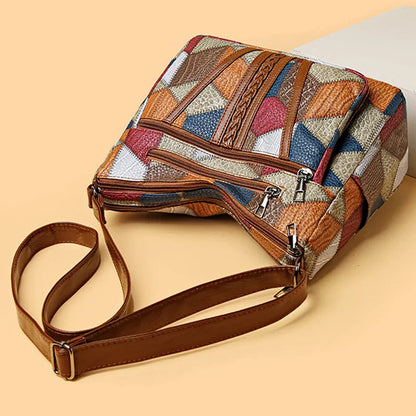 Sac vintage femme en cuir avec un design élégant et coloré, parfait pour un style unique
